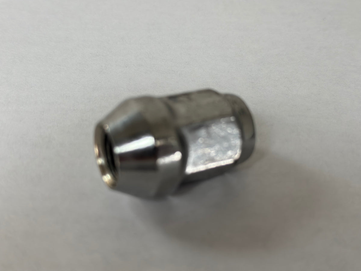 Enforcer lug nut Dynamic Carts